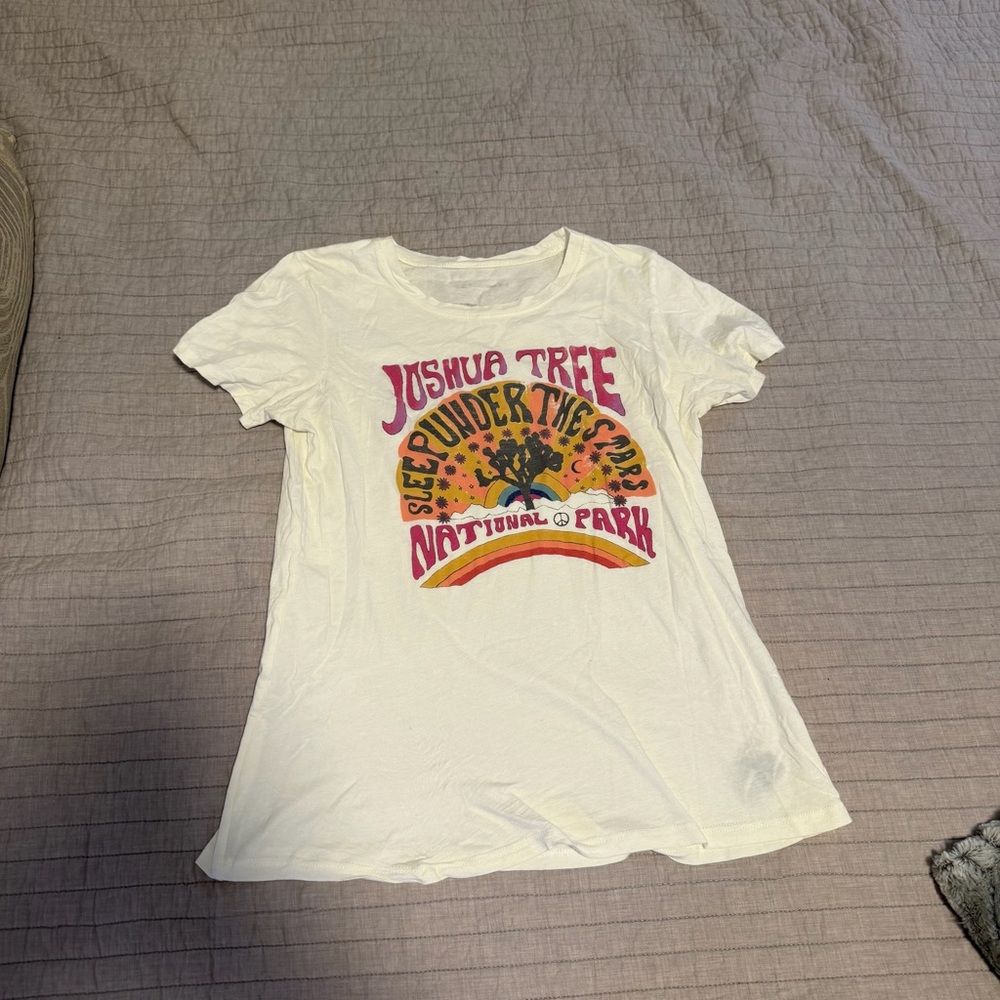 Joshua Tree Graphic T-Shirt